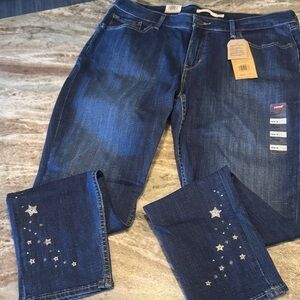 Levi's Women's Dark Blue 711 Skinny Jeans with Star Details
